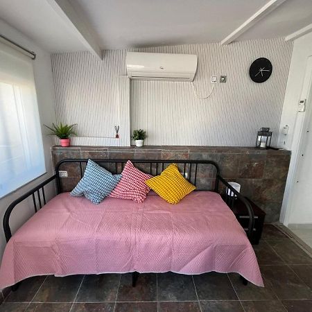 Habitacion Con Terraza En Аліканте Екстер'єр фото